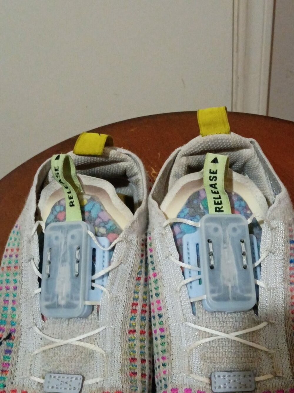 Nike Air VaporMax 2020 Flyknit Shoes Youth Size 4.5Y Running Sneakers CJ4069-003 - Picture 6 of 13
